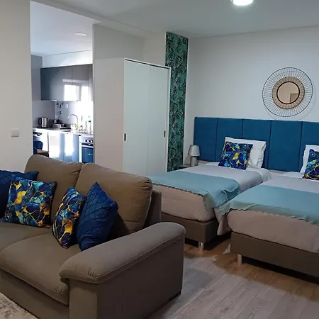 ゲストハウス Garden House 3*