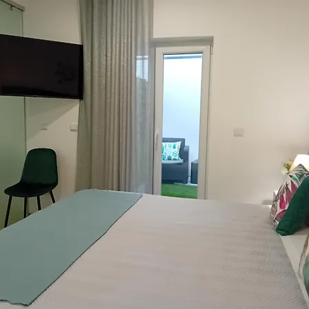 Garden House Apartment