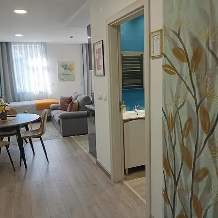 Garden House ゲストハウス