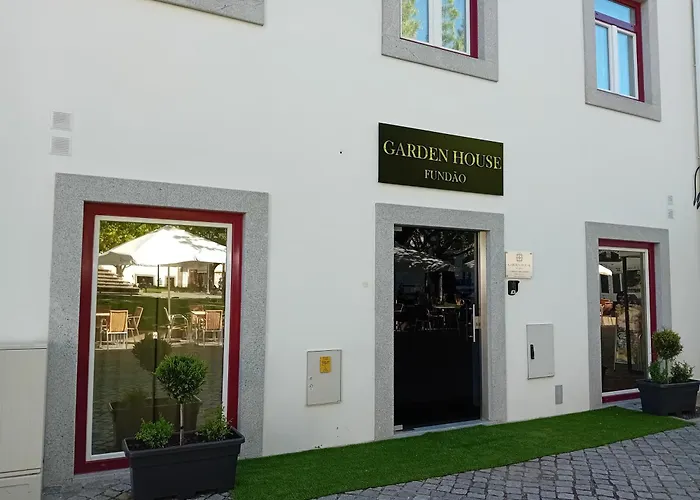 Garden House Casa de hóspedes