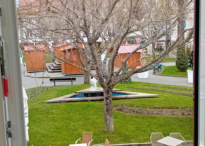 Garden House 3* Fundão